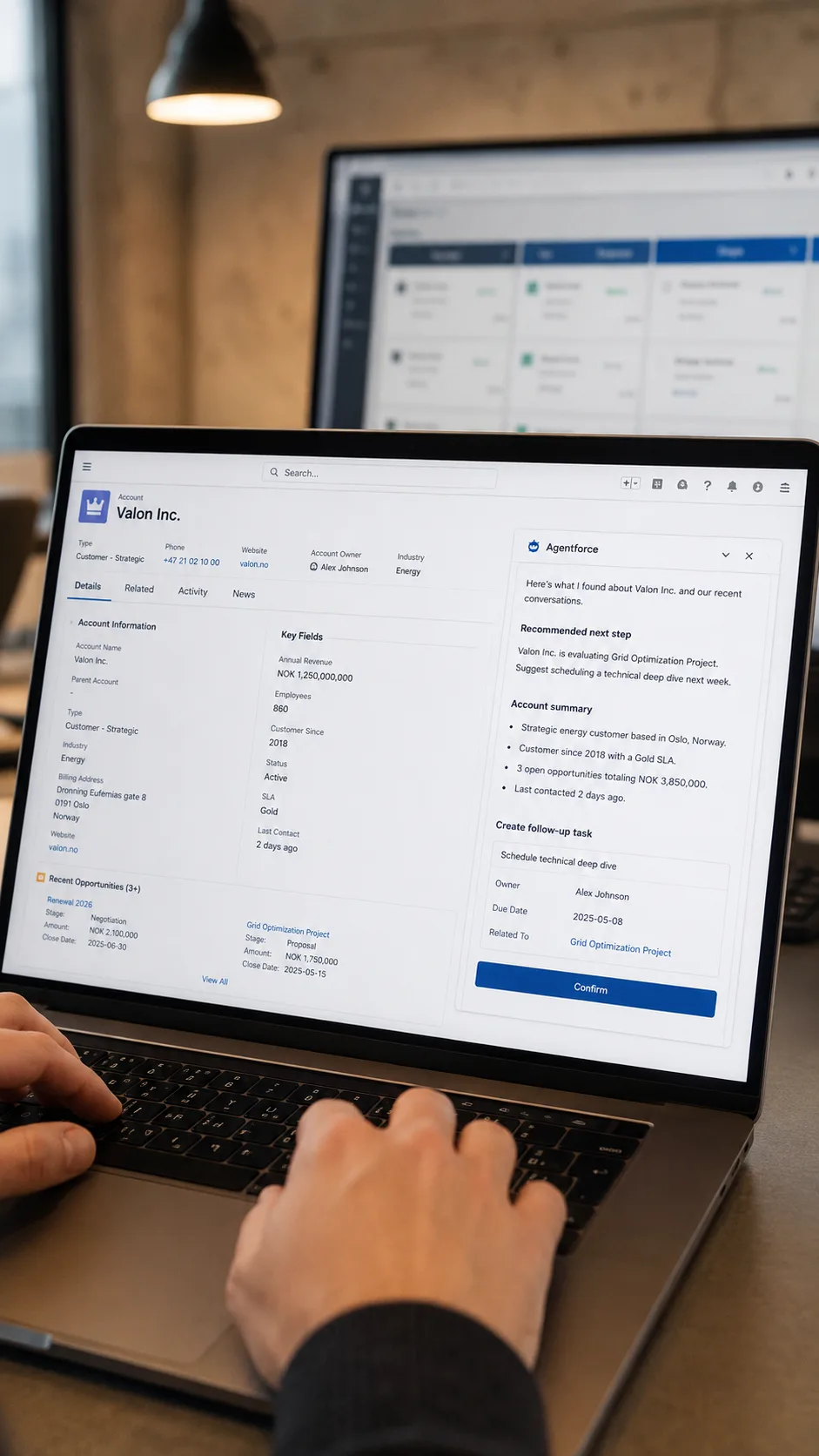 Valon consultant showing a live Agentforce AI agent to a client in Oslo